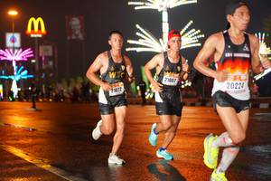 BIB: 21007, 20224, 21022
                            <button type="button" onclick="openModal(16153988)" class="btn btn-primary btn-sm float-right btn-popup" data-toggle="modal" data-target=".modal-high-quality">
                        <i class="fas fa-shopping-cart"></i> Add to Cart
                    </button>
                                            <button type="button" onclick="isThisMe(16153988, true)" class="btn btn-success btn-sm float-right btn-popup btn-isme hidden" data-toggle="tooltip" data-placement="bottom" title="นี่คือรูปของคุณใช่ไหม คลิกที่นี่เพื่อเอาเข้าอัลบั้ม">
                        <i class="fas fa-plus"></i> Add to album
                    </button>
                    <button type="button" onclick="isThisMe(16153988, false)" class="btn btn-warning btn-sm float-right btn-popup btn-isnotme hidden">
                        <i class="fas fa-ban"></i> Remove from album
                    </button>